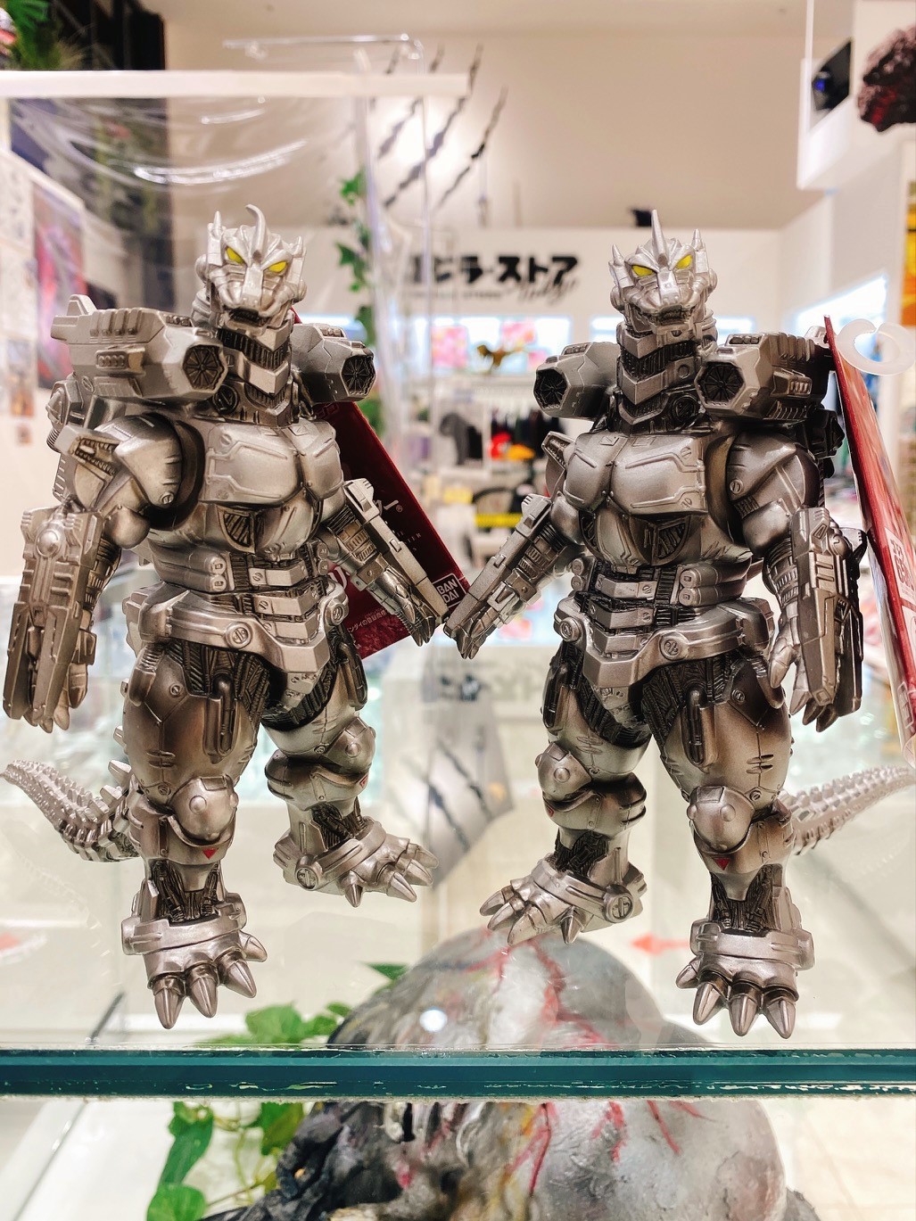 ゴジラ・ストアTokyo on X: ゴジラ・ストアTokyo on X: