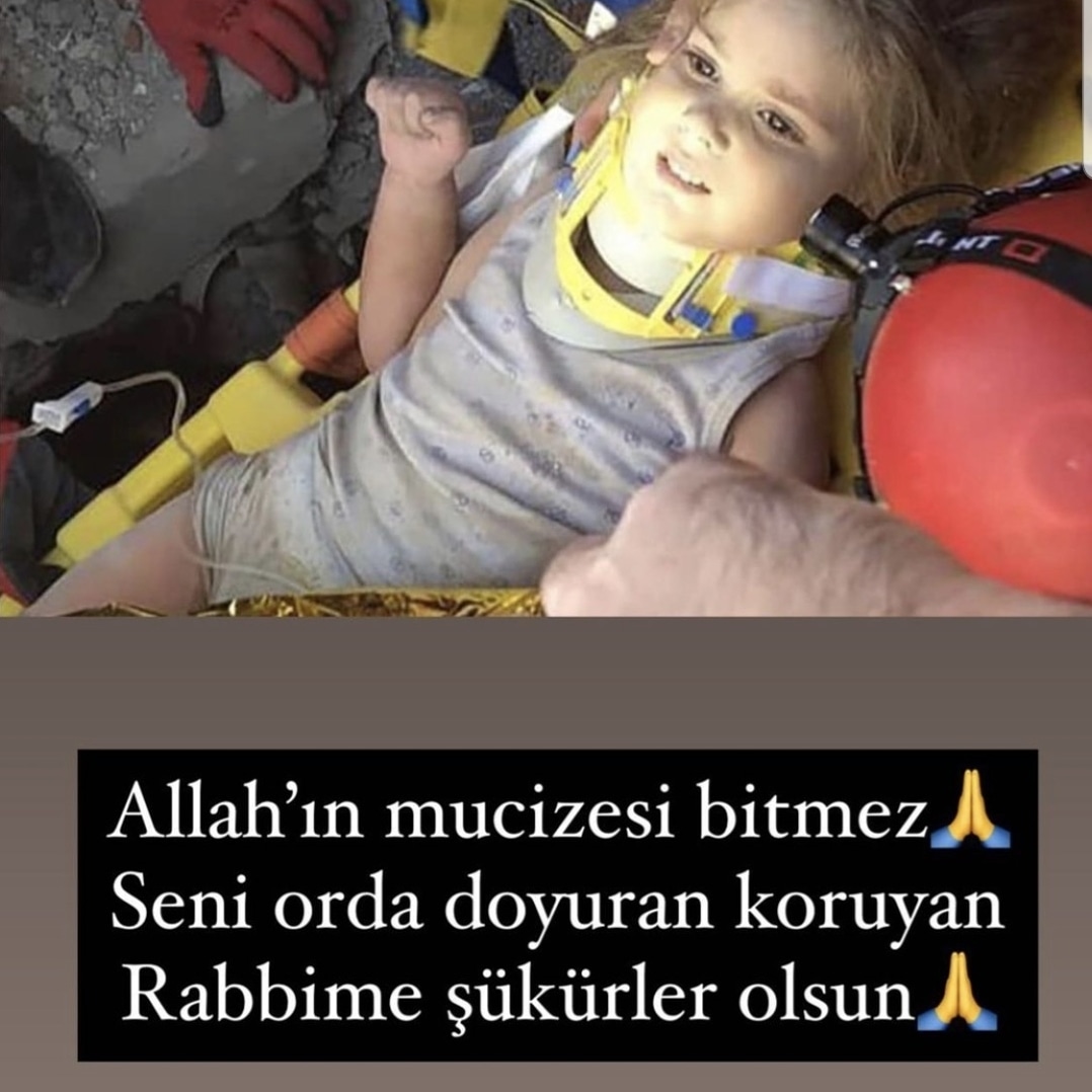GuzelNesrin's tweet photo. Ayda ,sen 91. saatte gelen Rabbimin mucizesisin!"... Su verin bana ayran verin "... 
#Aydabebek 
#91saatsonra 
#İzmirdepreminde https://t.co/eTQGtK76B6