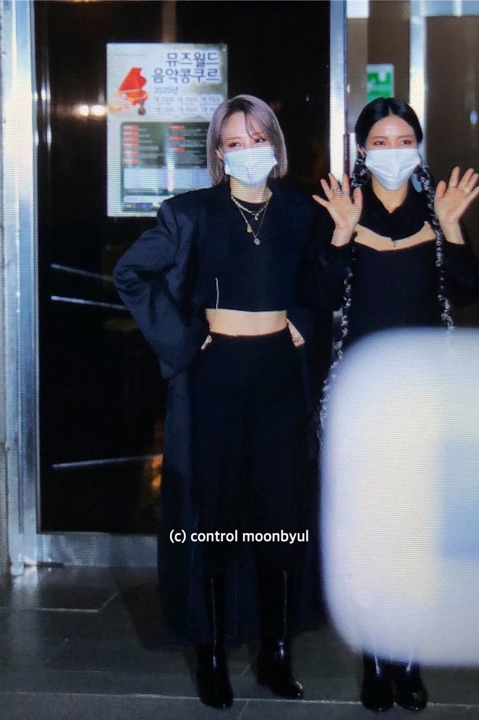 ctrl_byul's tweet image. 201103 유스케 별이✨
#mamamoo #moonbyul #마마무 #문별