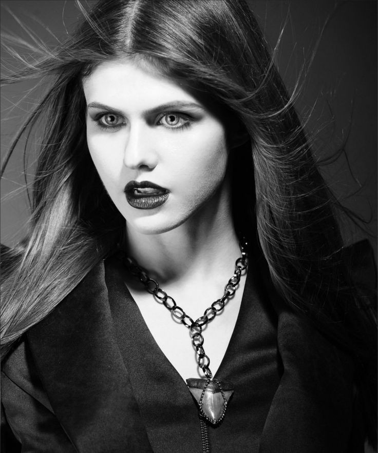 ❧ Aʟᴇxᴀɴᴅʀᴀ Bʟᴀᴋᴇ (@xdeathfromabove) on Twitter photo 