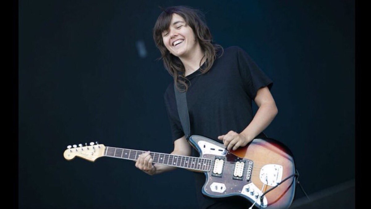 レインボーアイル Rainbow Aisle Twitterren 11 3は コートニー バーネット Courtney Barnett さんのお誕生日 オーストラリアのシンガーソングライター ロック新世代のベストリリシストとも呼ばれ 16年にグラミー賞新人賞の候補に 18年に Tell Me How You