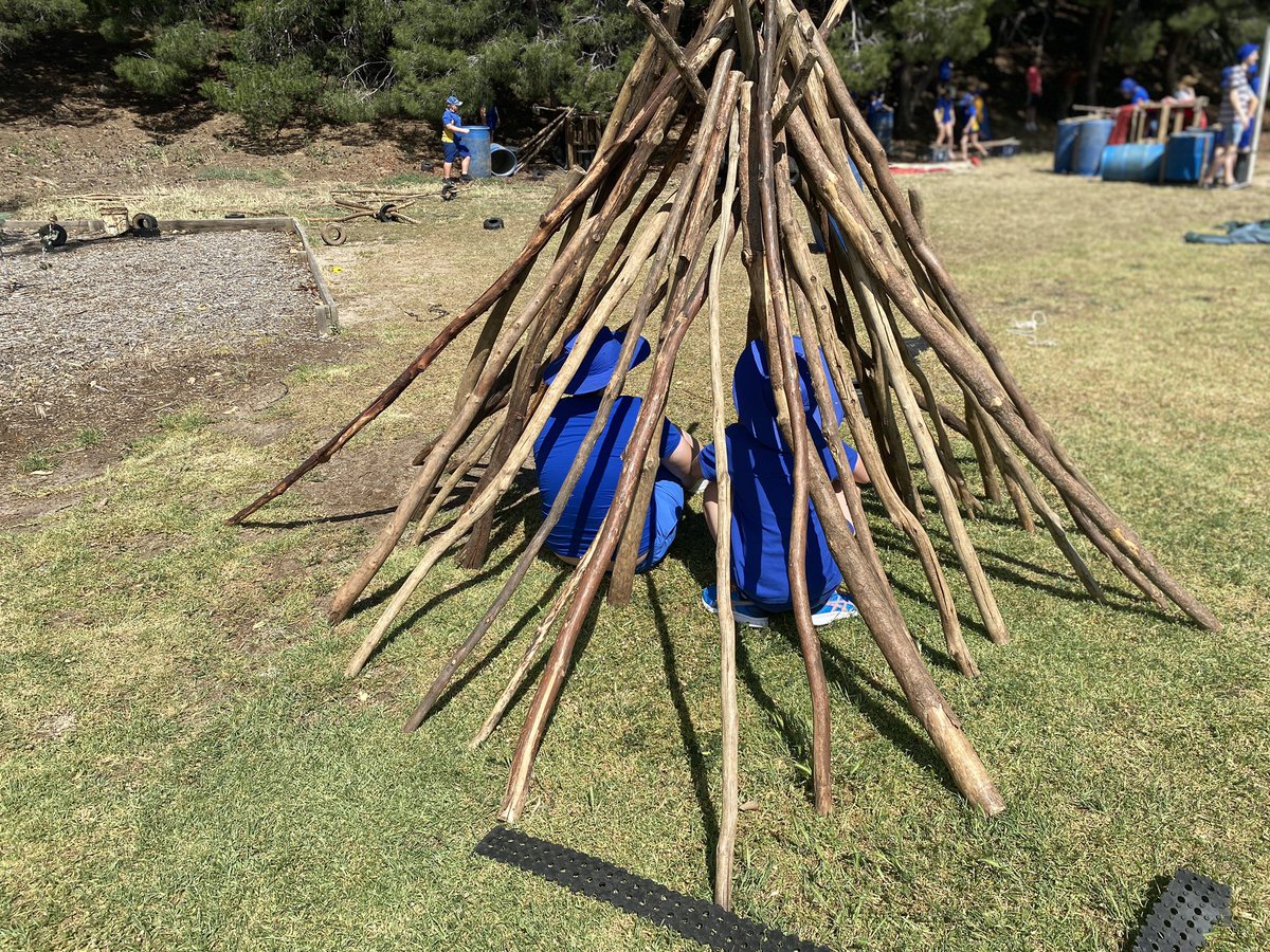 Arbay38's tweet image. Today we celebrated our 2nd “Day of Play” as part of Outdoor Classroom Day. Kids were immersed in loose parts &amp;amp; junk play, creating journey sticks,  geocaching, &amp;amp; concocting nature ice smoothies. Big thanks to Nature Play SA &amp;amp; Mobile Junk &amp;amp; Nature Playgrounds!

#ProjReimaginate