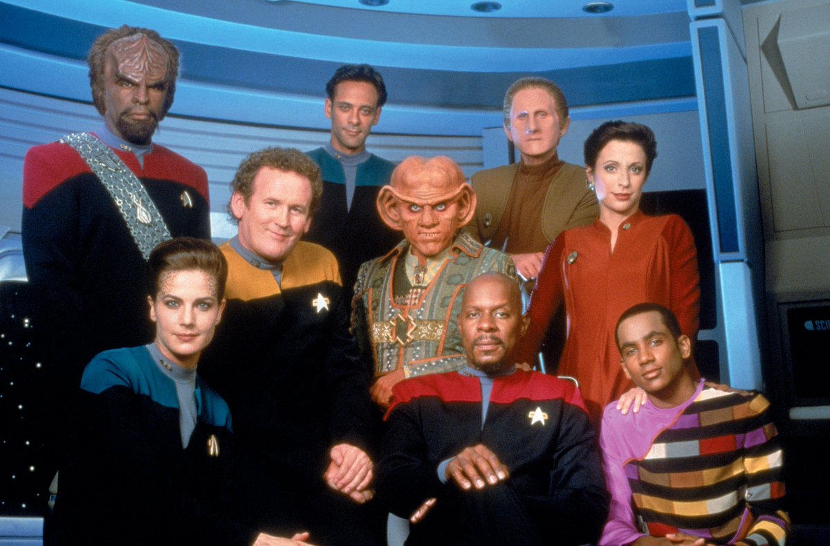 thread of questions for people who ARE NOT into star trek: deep space nine. QRT to respond!