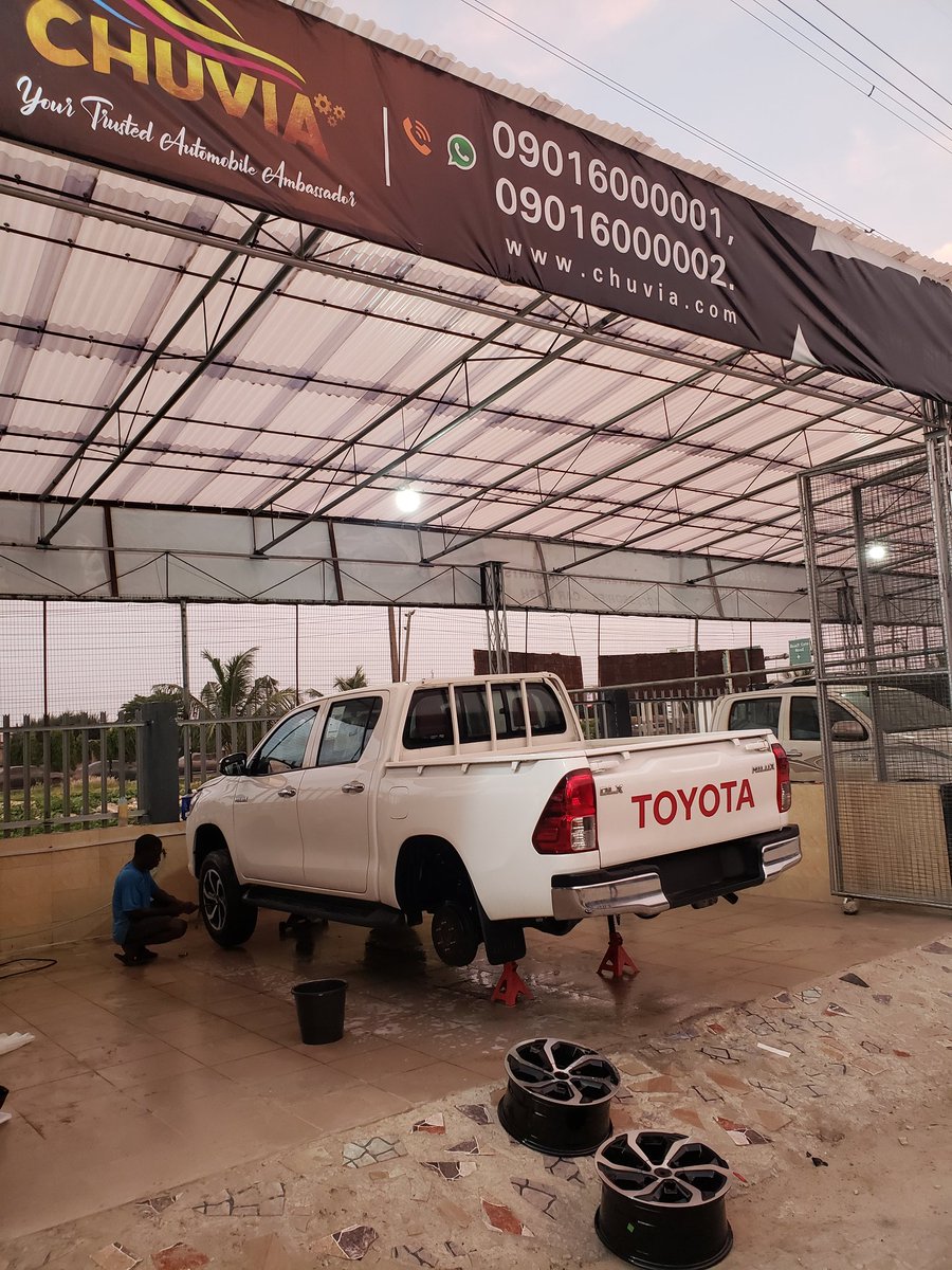 Chuvia_Autos's tweet photo. @TundeEddnut We're Chuvia Auto Masters Limited, we deal on Tyres, batteries, Lubricants, genuine spare parts in Lekki, Lagos Nigeria... 08060349007, 09016000001-2. https://t.co/BLpTj2Ld07 https://t.co/7erGb749Ji