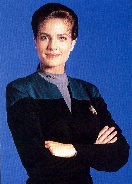 how are these two girls related?