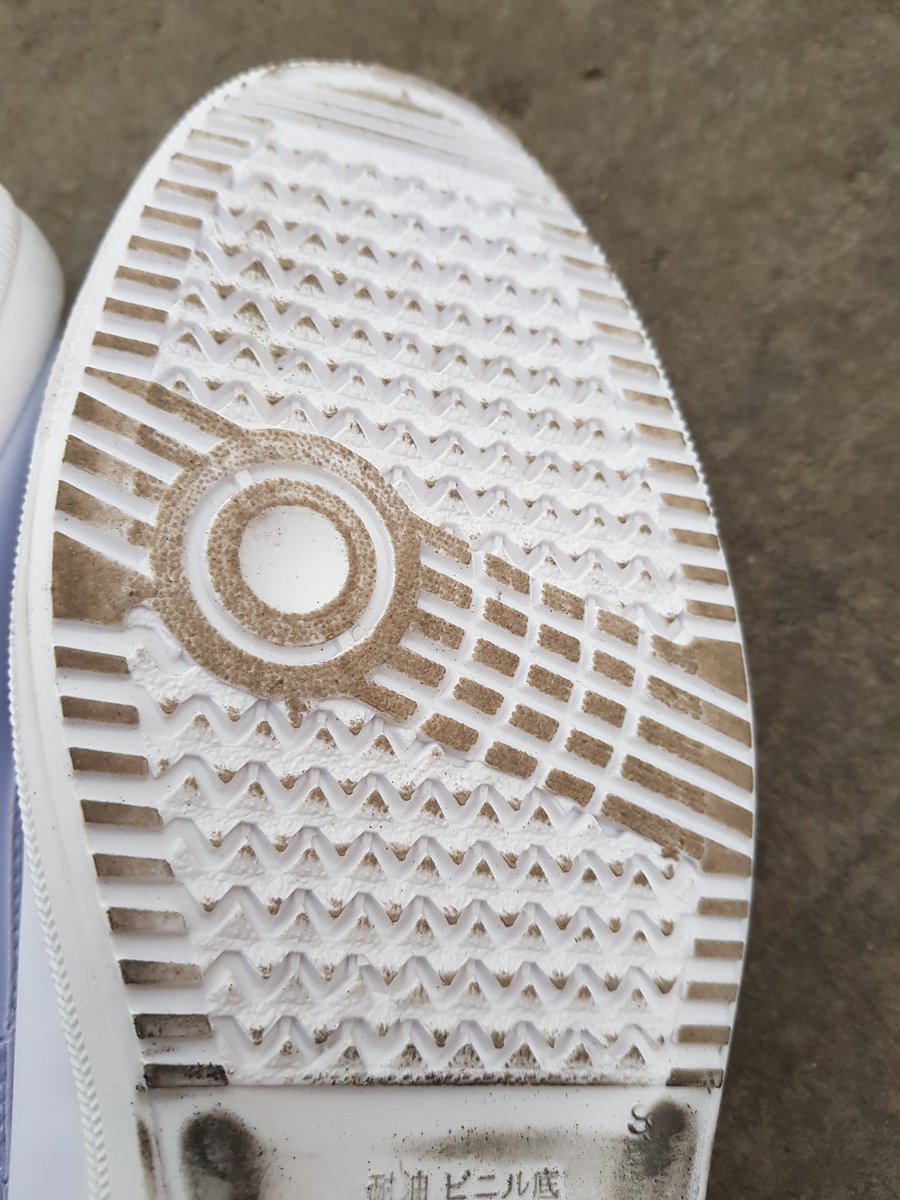 まる 上履きフェチ 上履きの裏