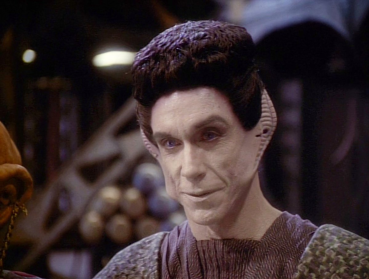 do you recognize this guest star actor? what's his name?