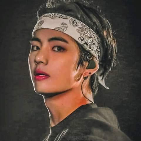 WagasMara's tweet photo. ~Be My Winter Bear~
💜😘
#ARMYSeIcaDay
#ARSD
Drop yours and I'll hype it https://t.co/JveWr2bQ48