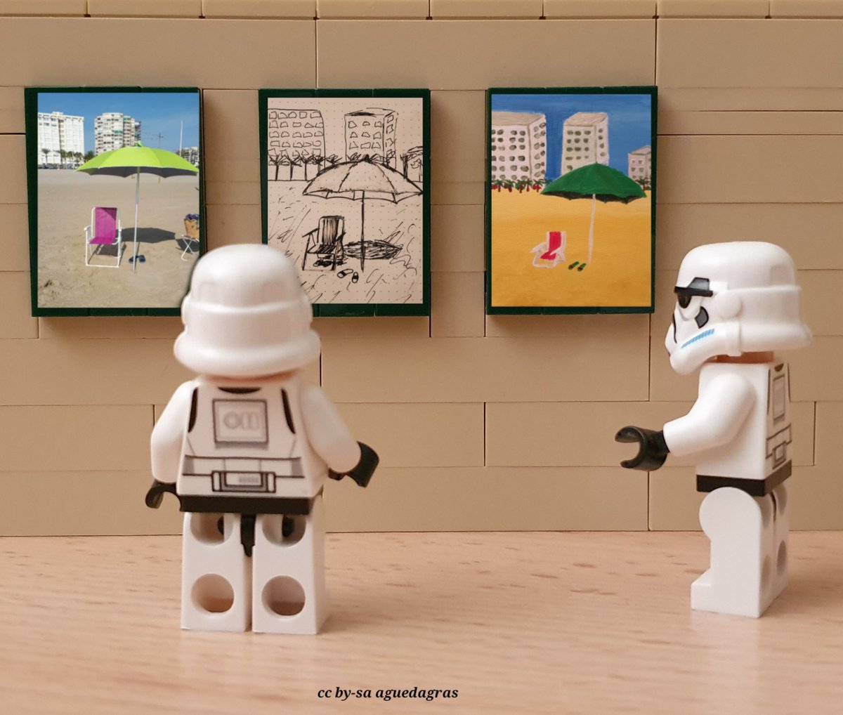 aguedagras's tweet photo. Different views, all valid, one world. / Formes de veure diferents. Totes vàlides. Un mateix món. / Formas de ver diferentes. Todas válidas. Un mismo mundo. #lego #toyphotography #painting #acrylic #afol #레고 #beach #photography #drawing #infinitebook #rebuildtheworld #alacant https://t.co/IlzCqQRiW0