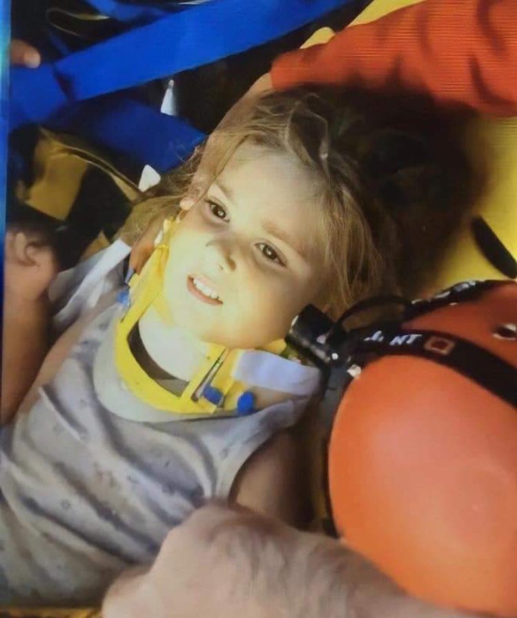 Rabbime şükürler olsun 91.saatte çıkarılması ve yüzündeki tebessüm...ah güzel kızım benim bahtın çok güzel olsun