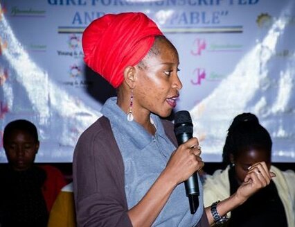 youngandalivetz's tweet photo. Wanawake wanatakiwa kuvunja ukimya kuhusu mabadiliko ya hedhi wanayokumbana nayo pamoja changamoto zingine. #HedhiSiyoSiri https://t.co/Foz2zb894k
