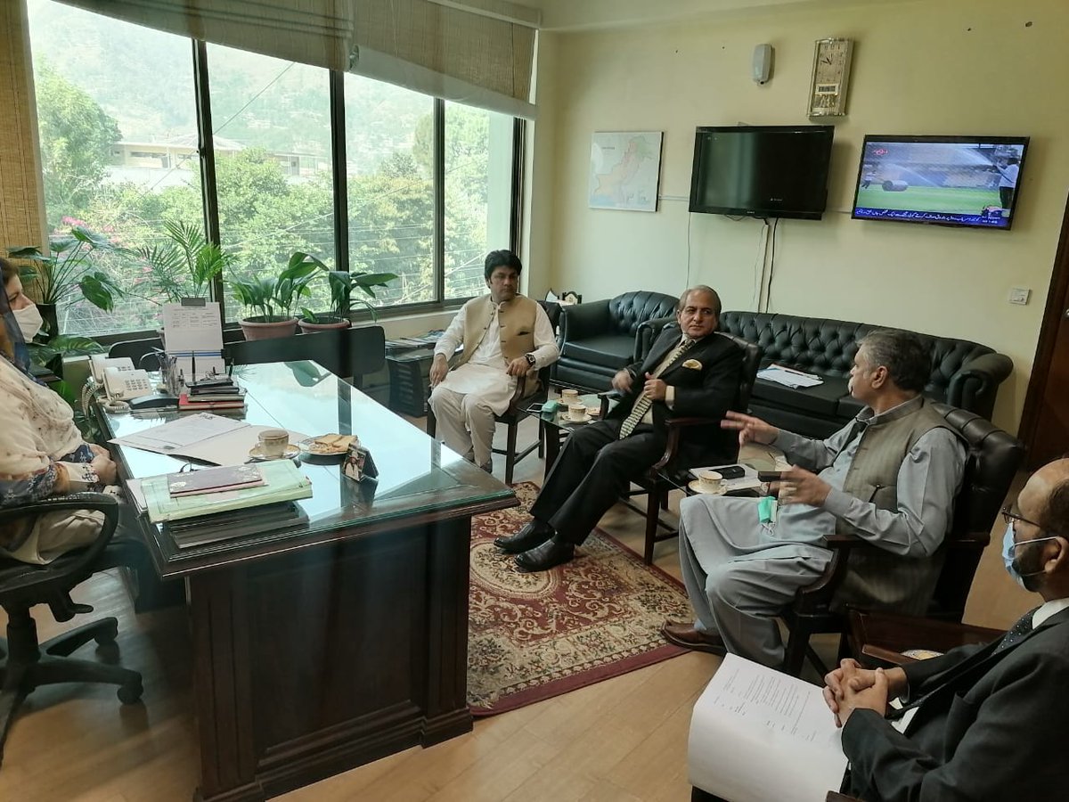 October 28, 2020
Muzaffarabad, AJ&amp;K

Chairman AJK Board of Investment, Sardar Naveed Sadid, Secretary Tourism, Madam Midhat Shehzad, President Bank of AJK, MR. Khawar Saeed.
Meeting regarding Tourism Promotion loan for AJK.