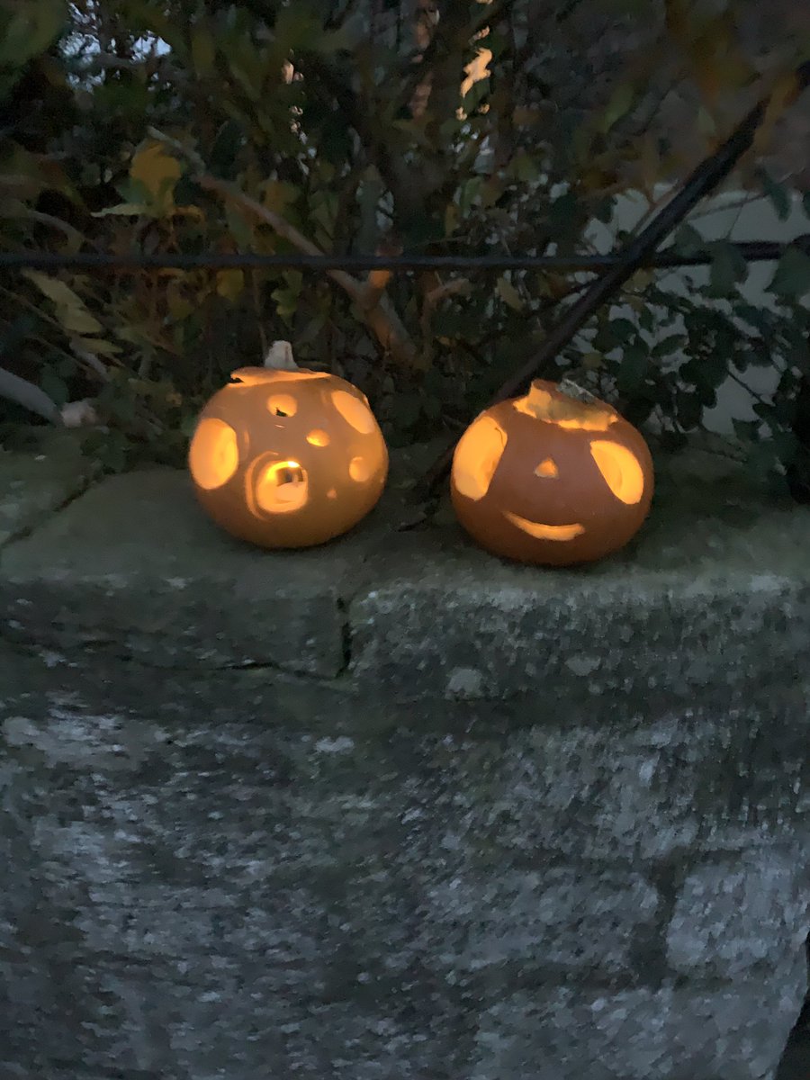 SharowSt's tweet photo. Pumpkins of Hope! St John’s celebrate Kingdom Season. For the full display check out our Facebook page. @LeedsCofE @h_ahartley https://t.co/3AymqVLuTw