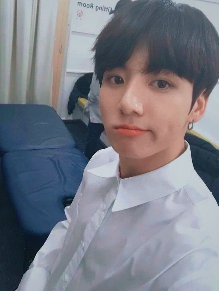 prcpt11's tweet photo. my dumbass accidentally deleted this earlier xD #ARMYSeIcaDay #ARSD https://t.co/VfTo3sqeY4