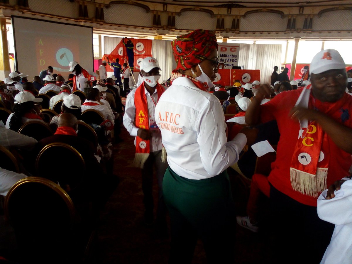 afdc_a1's tweet photo. La fête du 10e anniversaire de #AFDC vient de commencer avec la salle du congrès de l'hôtel #Béatrice déjà décorée à l'image du parti et fille aînée de notre regroupement politique. La salle va accueillir 500 congressistes venus de partout, des 26 provinces et de la diaspora ! https://t.co/DtKZWupe65