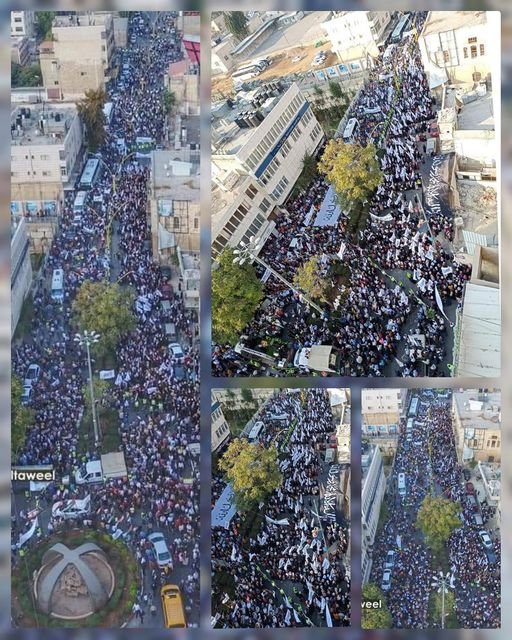 mr_azizullah's tweet photo. In #Hebron Palestine people flooded the streets in support of Rasulullah (Saw) and denouncing #France.

They emphasized the return of #khilafah is the only solution to defend the honor of Prophet (saw).

#OurProphetOurHonor https://t.co/8rTWP5ENfB