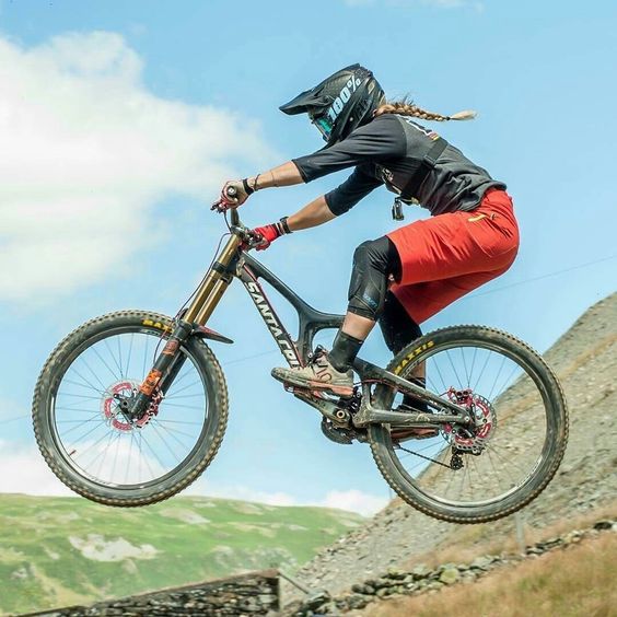 MTBDating's tweet image. Tail power 👊

MTBDating.com

#mtb #mountainbiking #mountainbike #mountainbiker #mountainbikers