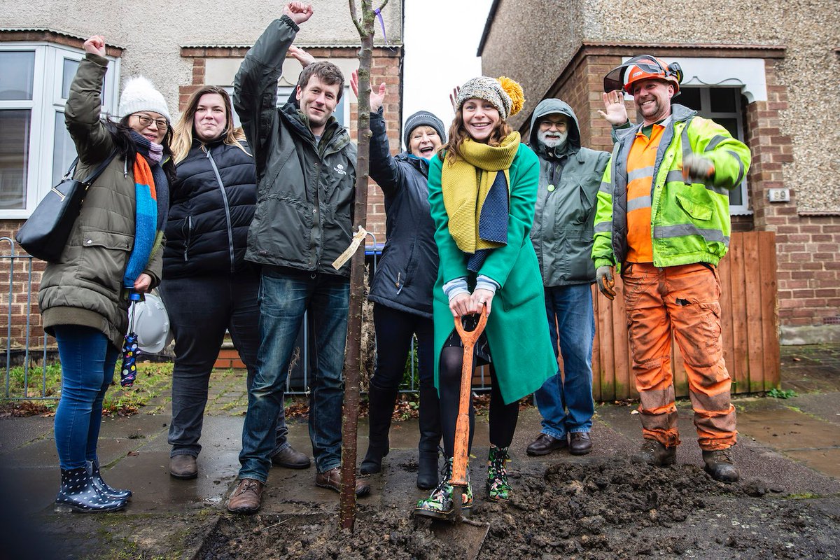SaveStreetTrees's tweet photo. Thrilled that at last night's @NorthamptonBC Full Council meeting #SaveOurStreetTrees achieved its key campaign aim – to see the council's Tree Policy improved. Huge thanks to @emloujohn for the Motion & support @WTJoeColes @WoodlandTrust &@RussellHorsey 👉https://t.co/wEu7ffL3V6 https://t.co/huyl8T4MsT