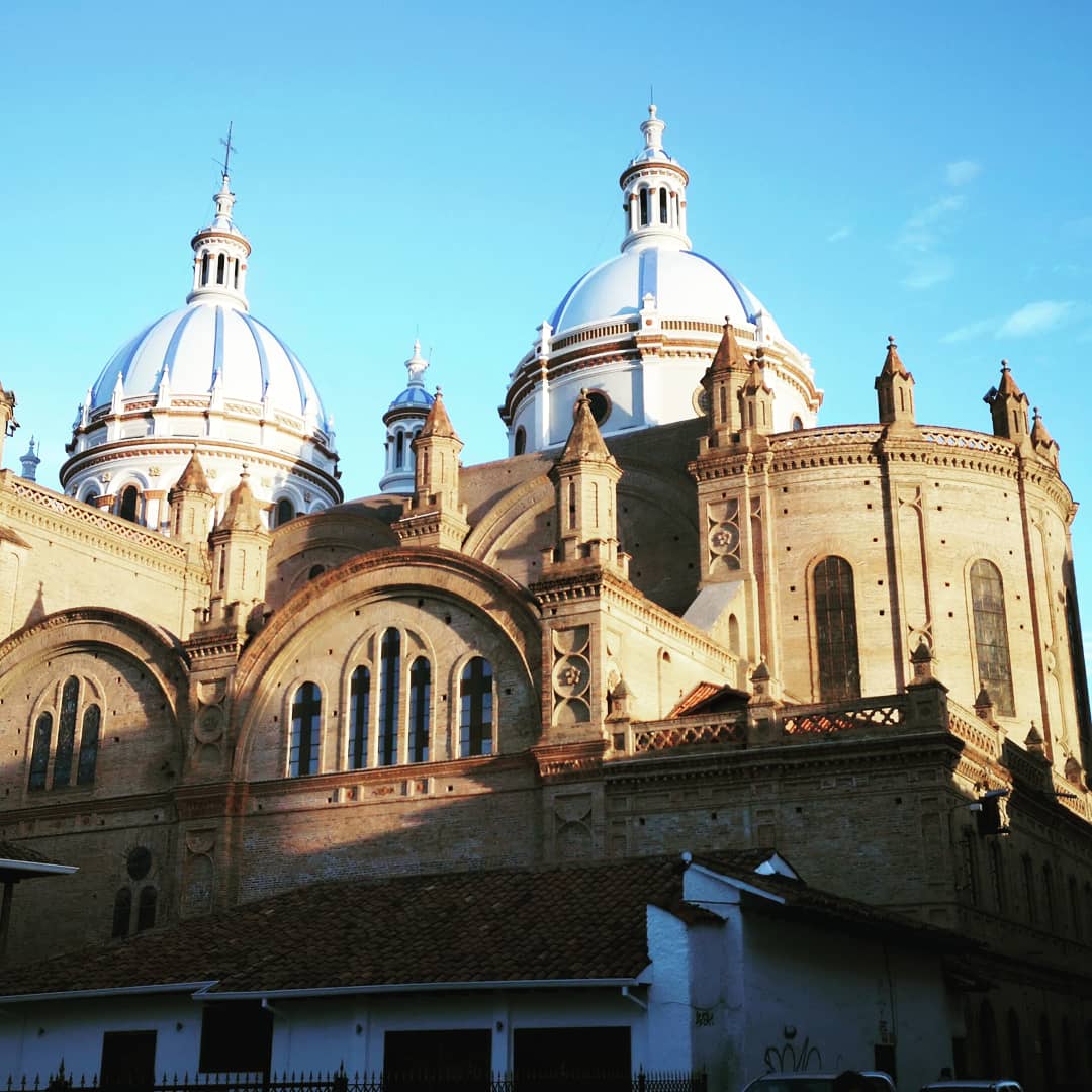 best_ecuador's tweet photo. Celebramos a nuestra hermosa ciudad en sus 200 años de Independencia.
Que viva Cuenca !!❤💛
#Bicentenario #Independencia #cuenca #turismo https://t.co/iWkfR3mZJN