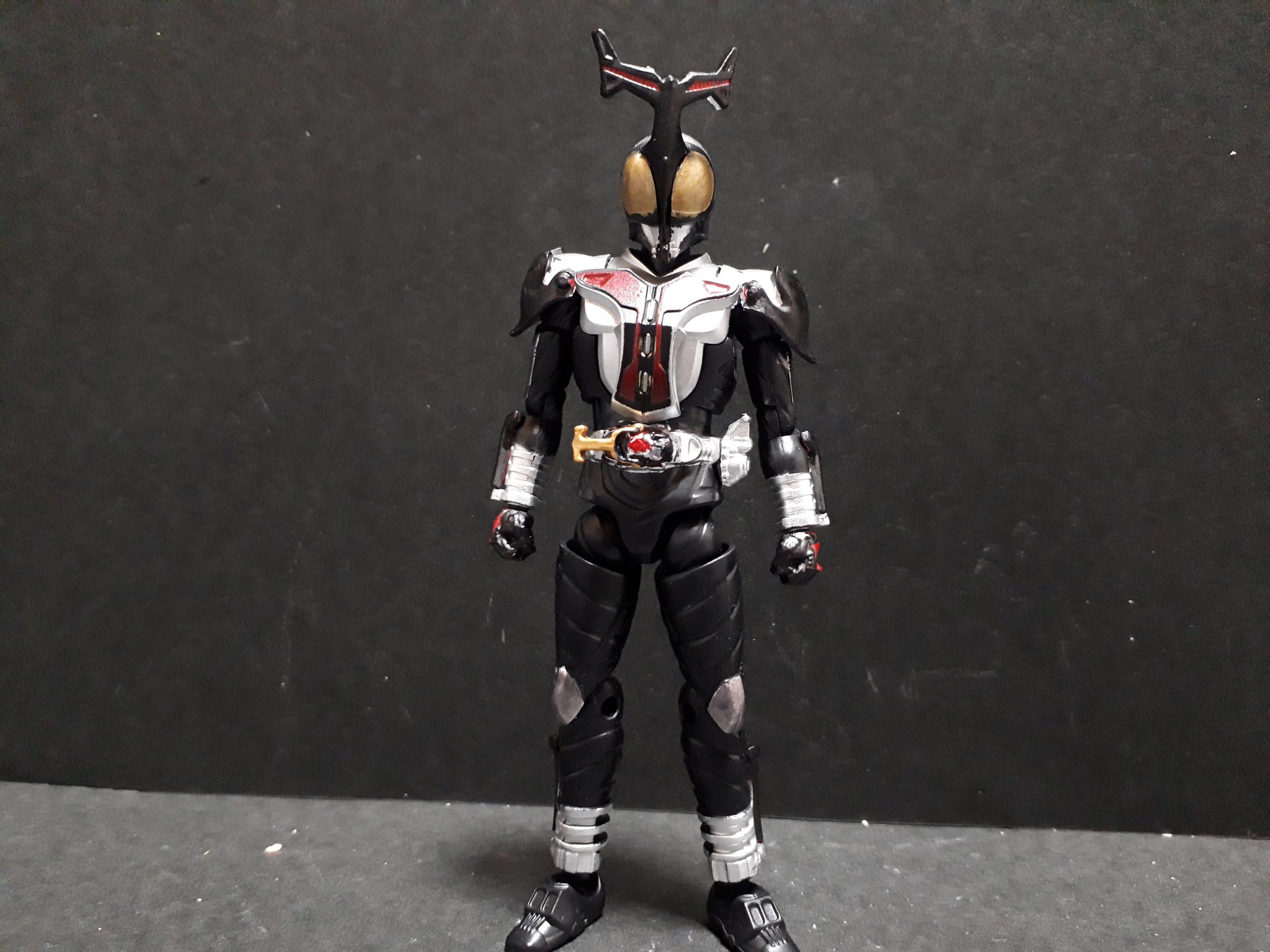 海外製　仮面ライダーダークカブト　ハイパーフォーム 新品未開封 ダークカブト ハイパーフォーム フィギュア｜Yahoo
