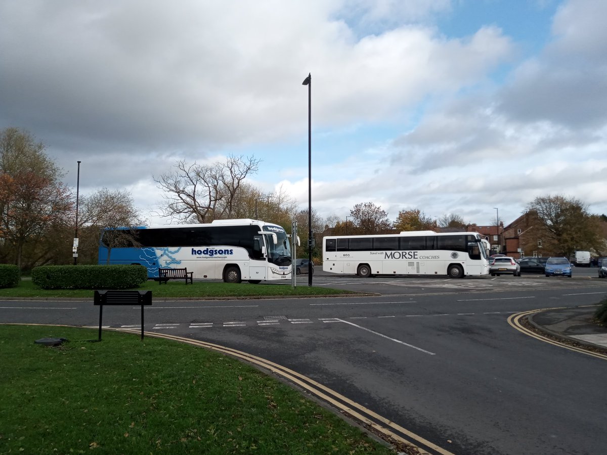 DavidShields16's tweet photo. #coach visits coming back #Thirsk @jamesherriot and going to disappear again #lockdown #keymarket #Hambleton #MarketTowns @Herriotcountry @HambletonBiz https://t.co/Y9QofrvD53