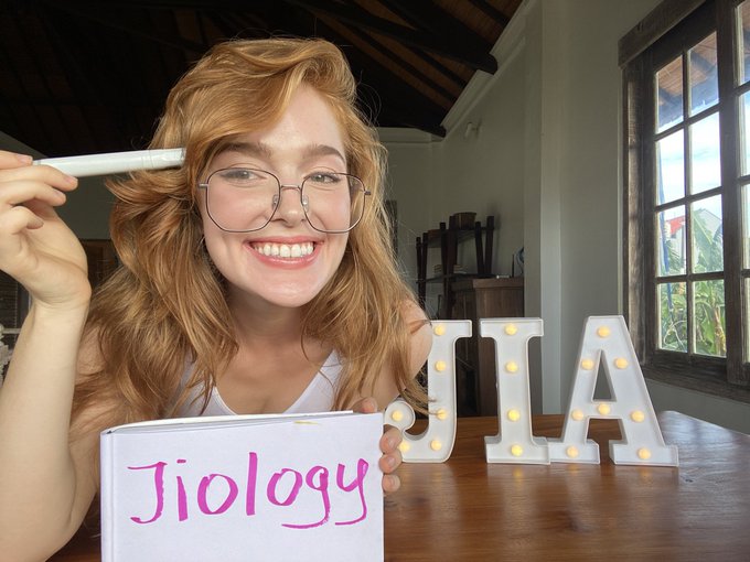 Starting my #jiology classes soon.  RT if you are signing up to be my student 😉 https://t.co/tdLcSlF<a href="/tag/jiology"class="tags">#jiology</a>