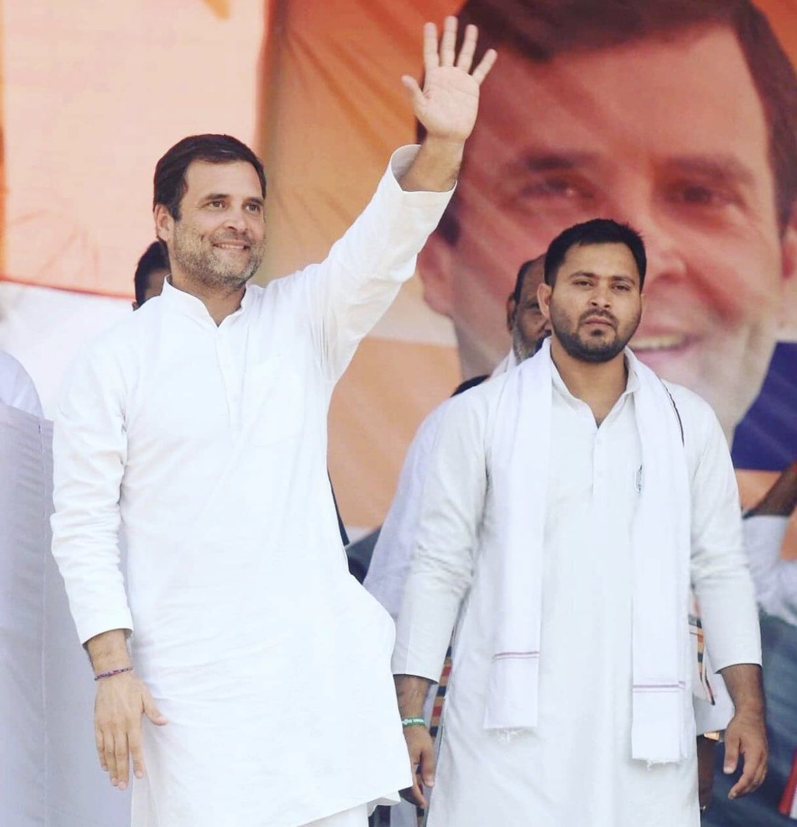 shaktisinhgohil's tweet photo. कांग्रेस के राष्ट्रीय नेता श्री राहुल गांधी जी की जन सभा में आप सभी सादर आमंत्रित हैं। कल 04-11 को सुबह 11:00 बजे उच्च विद्यालय, बिहारीगंज, (मधेपुरा) में और 12:30 बजे आज़ाद अकादमी स्कूल, आज़ाद नगर अस्पताल रोड, अररिया में हमारे नेता श्री राहुल गांधीजी की रैली में पधारिए । https://t.co/qbe596MwNd
