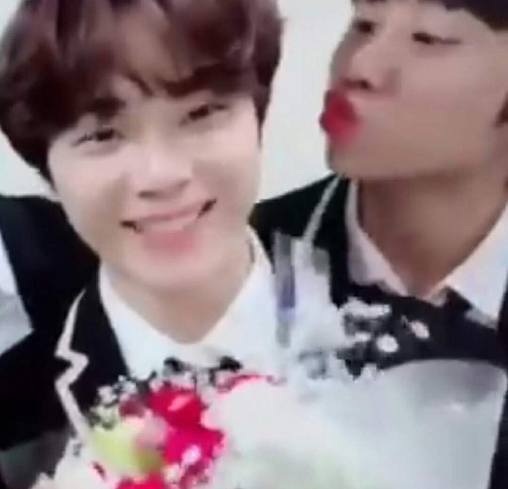 sunwoo trying to kiss haknyeon