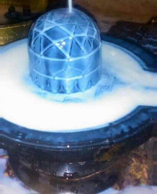 which shows up or sounds accordingly on our device, similalry the pattern of yantra matches with some frequency in our space & via mantra the energy is been stored.