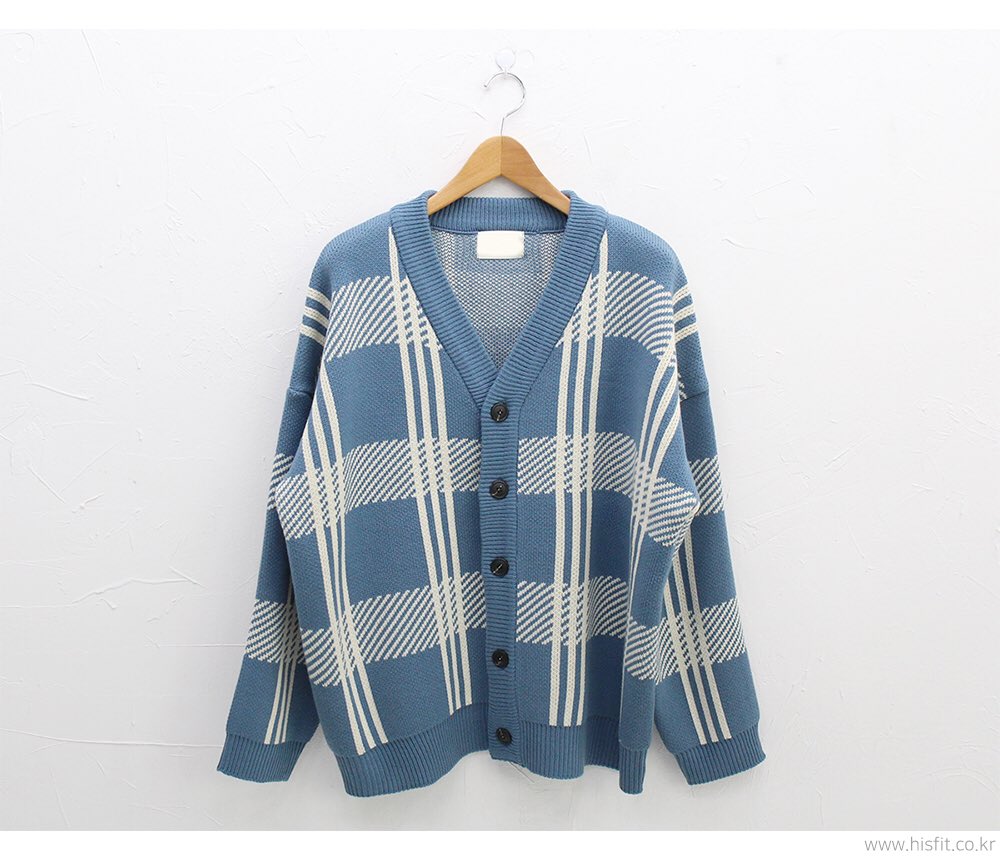 mogu_items's tweet photo. 💙201103 V Live💙

✔️ 제품명 : 엘르 체크 니트 가디건

✔️가격 : 57,800원

(https://t.co/F5I326FnJa)

#크래비티 #구정모 #구민수템 https://t.co/gNt8VDpeHg