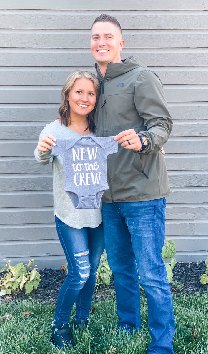 KaileeRaeGraham's tweet photo. The Renas crew is growing. So excited for summer, Baby R due May 2021. 🖤 https://t.co/jTrajpOvTL