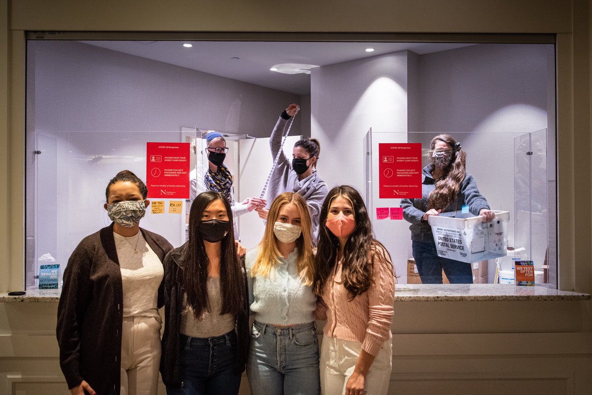 TheNUinProgram's tweet image. It’s Election Day! 🇺🇸
With students voting for the first time, many doing so by mail (and utilizing our mailroom), N.U.in Boston has been encouraging others to fulfill their civil duty by casting their vote!

#NUin2020