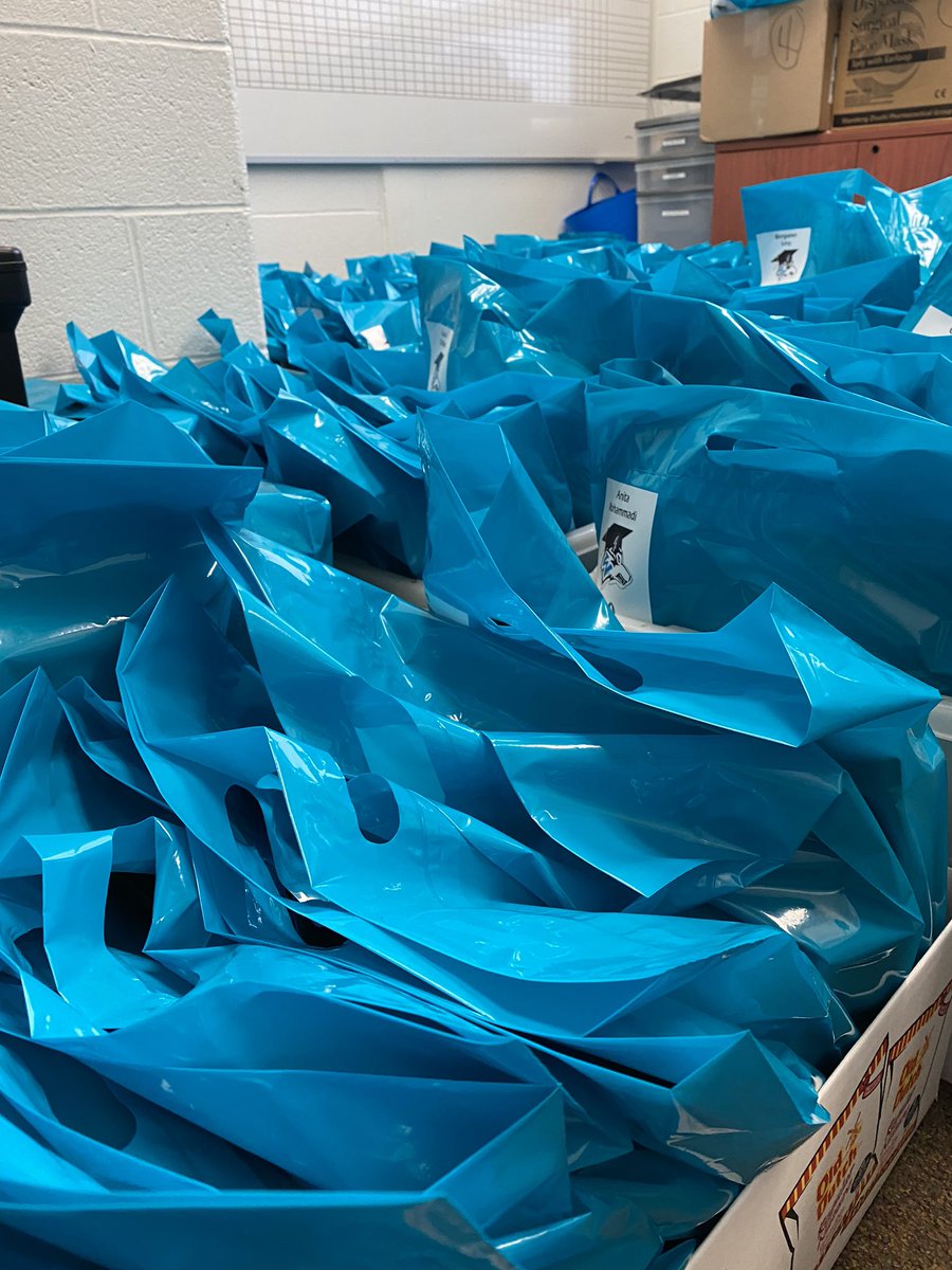 thattoddtaylor's tweet image. Getting ready for Grad Package pickup @WCI_YRDSB #proudadmin #seaofturquoise #grad2020