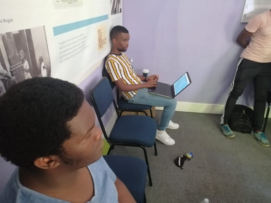 PACSA40YEARS's tweet photo. PACSA with support from @DDPdemocracy(Democracy Development Plan) are currently conducting a virtual fundraising workshop equipping  student union(community partner) with necessary skills and tools for fundraising in order to build their own agency. 
#NothingAboutUsWithoutUs https://t.co/bJKSPgRUdQ