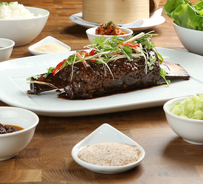 MarhabaQatar's tweet photo. Founded by celebrity chef Wolfgang Puck, #CUTDoha has revamped its identity under the leadership of Executive Chef Justin Yu, well known by Qatar’s community, particularly for his mastership in #ribs and #steaks.
Discover more ⬇️
https://t.co/RltY34x3pN
@Mondrian_Doha https://t.co/MH4XZ2bgzy
