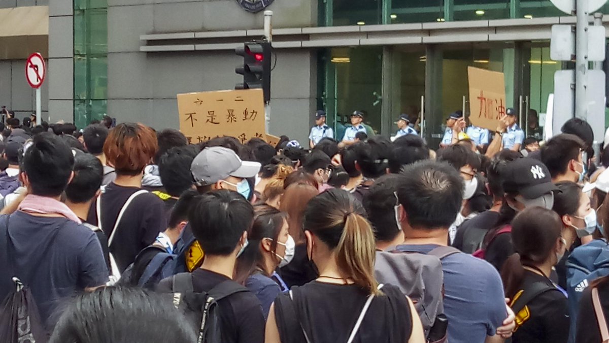ADHRRF_Espanol's tweet photo. Informes gubernamentales filtrados revelan cómo una ciudad china vigila a disidentes y reprime protestas😱

Las instrucciones oficiales del PCCh sobre cómo prevenir y suprimir los “incidentes en grupo”

https://t.co/PghWU7RxTs

#PCCh  #suprimiendo https://t.co/CgQtFcnXms