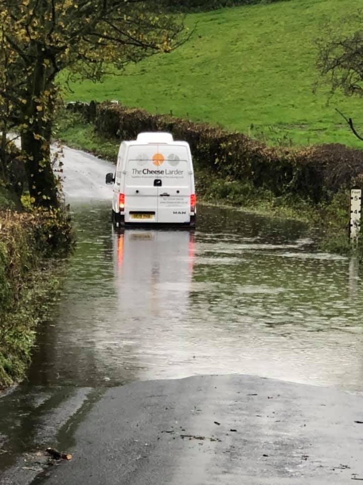 CumbriaRdWatch's tweet photo. #Hincaster #Flooding 

Harry Brow remains impassable between Hincaster and Woodhouse due to flooding. The road has been blocked since yesterday. A vehicle has now become stuck. #CumbriaRoads

P: 10:16 hrs. @INRIXtraffic_N @BBC_Cumbria @RadioYakkers @gazettenewsdesk @BayTrustRadio https://t.co/nvvwnF8H5M