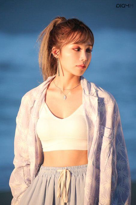 - Her name is Jung Eunji- 93 liner- she is an apink member (one of the 2nd gen group that is active until now; they debut around 2011)