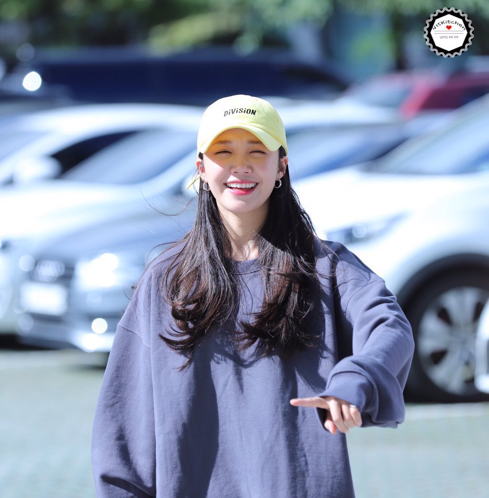 - Her favorite nickname is meung (sound of a puppy like mong mong sksksks) because she look like a puppy