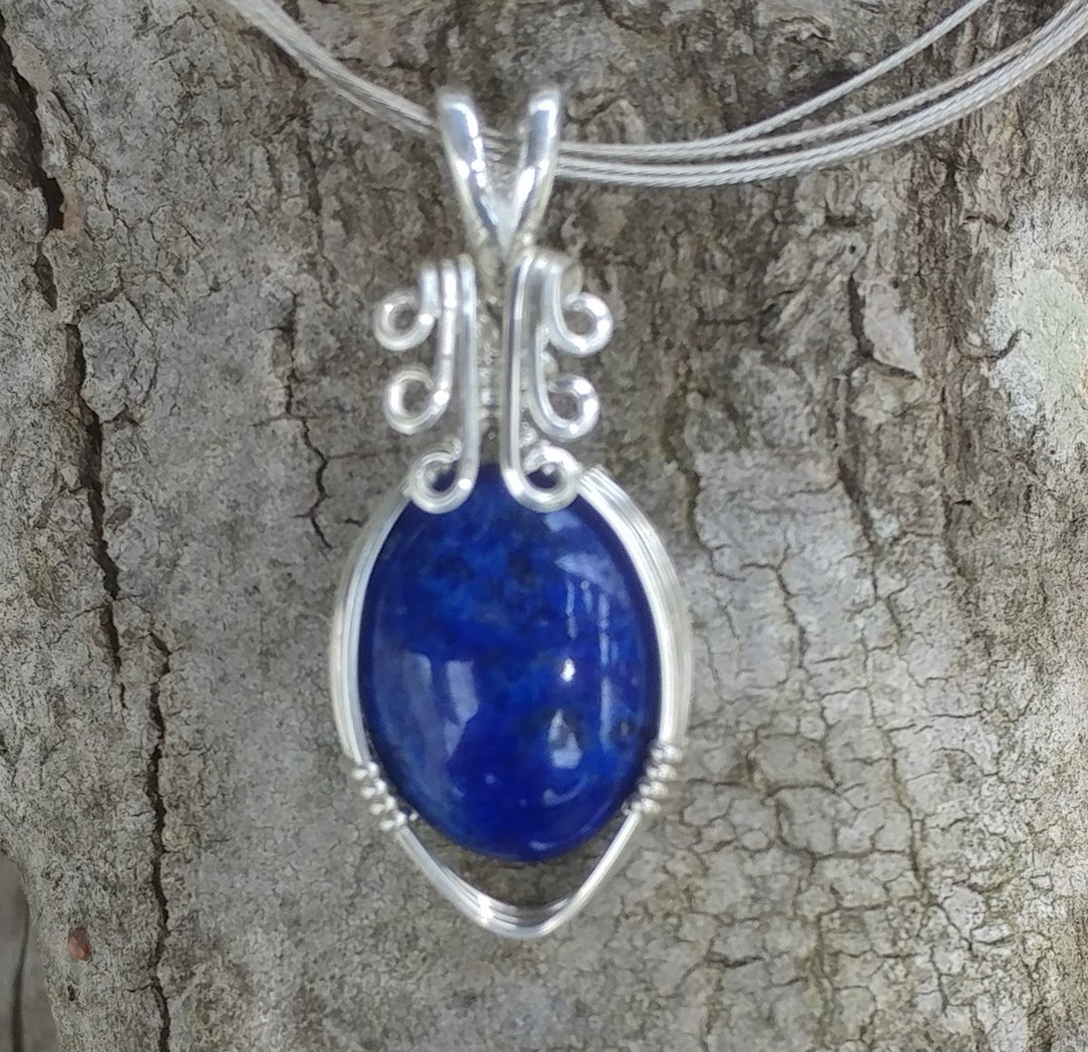 crystalmoon1ba's tweet photo. Ends 11/09:
For Sale / Best Offer:
Royal Blue #LapisLazuli #SterlingSilver #Wirewrapped #HandmadeJewelry #3rdEyeChakra #ReikiHealing #LapisPendant helps the #ImmuneSystem Video:
https://t.co/BtfAkzaOfY
https://t.co/Y9WCcqMmpa via @eBay #Metaphysical: https://t.co/X1R8MyVgO2
RT https://t.co/1hUWsgvl5D