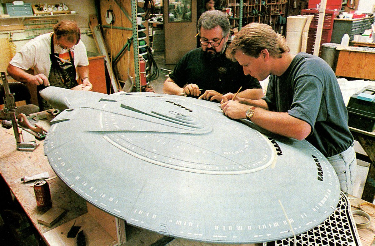  #TheMandalorian   Working at ILM for more than 3 decades, John Goodson is another industry legend: Ghostbusters 2, BTTF2, Trek 6/7/8/2009, Starship Troopers, Galaxy Quest, Deep Impact, Mission to Mars, SW 1/2/3, Rogue One, Solo... and the Enterprise E & Razor Crest models.