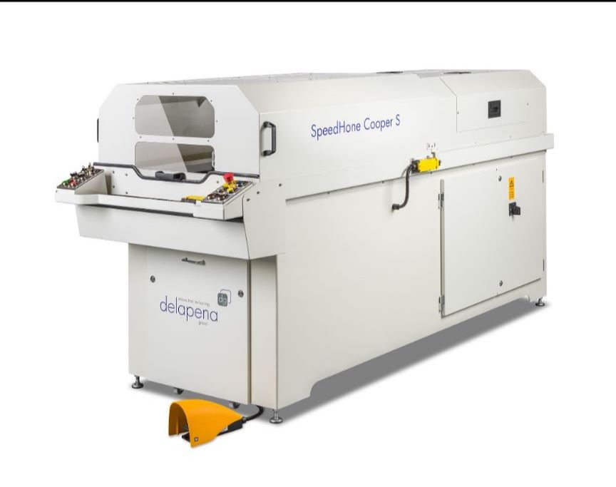 DelapenaUK's tweet photo. Delapena Sintered Products, the UK`s specialist research and development facility can offer you a range of bespoke of delapena Super Abrasives for the following; Diato, Nagel, Sunnen and Rottler stones in CBM and Diamond to meet all your honing requirements. https://t.co/011EPIxaBJ