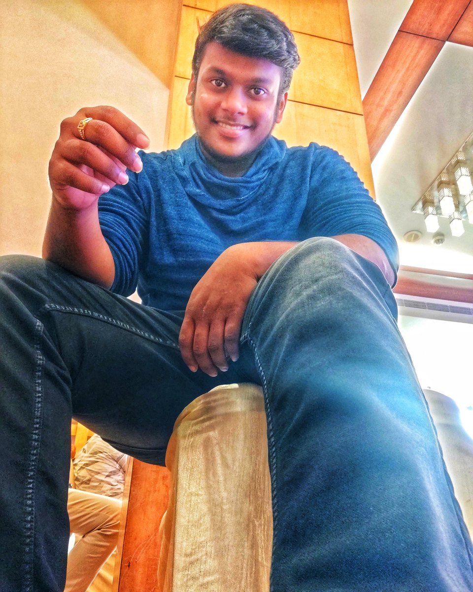 Jagadishoffical's tweet photo. Peace begins with a smile ππ₯°
#smileoftheday #PicOfTheDay #BondJamesBond #functiontime https://t.co/N53rNp0etq