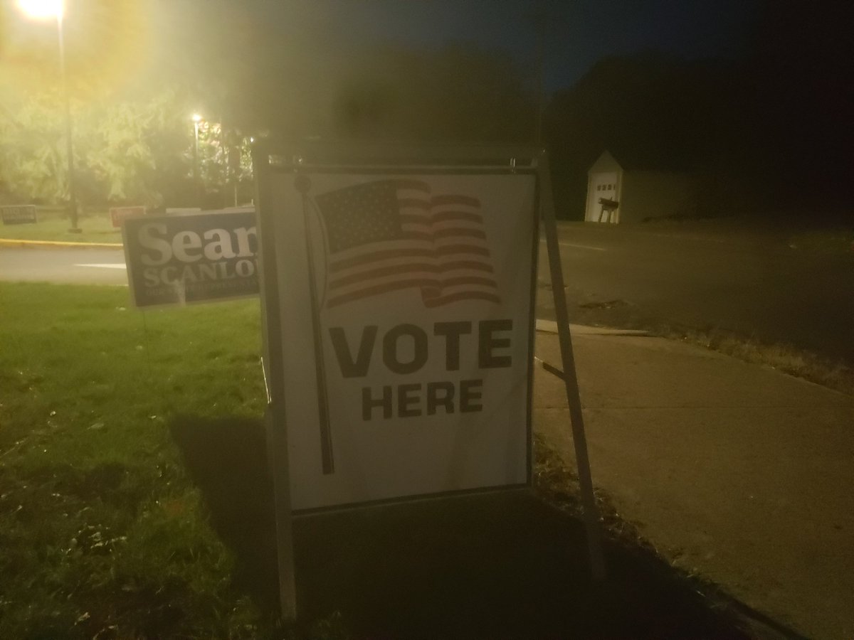SpencerRMeyer's tweet photo. And here we go. First voters are already showing up to choose democracy. #Vote2020 #guilfordct #dispatchfromapollworker https://t.co/XMRGqupveu