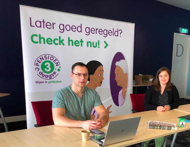 dft's tweet photo. Heb je zorgen en vragen over je pensioen? Stel ze aan onze experts, mail en krijg gratis antwoord: pensioen3daagse@dft.nl  https://t.co/pL6r8rQObx @maria_v_L #pensioen https://t.co/xTL0qkeAiK