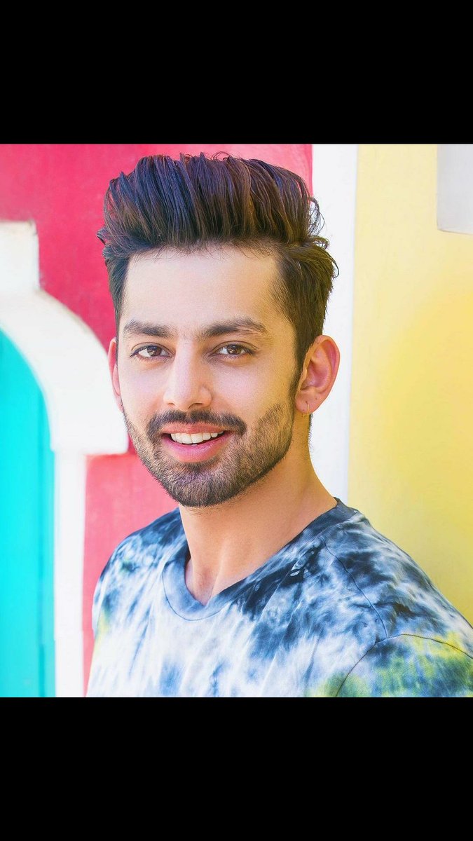 Happiest birthday...Hk🎂🎂....Many Many happy returns of the day 🤗....May God bless you with lots of love ❤️ and happiness😀....Stay blessed... @himanshkohli