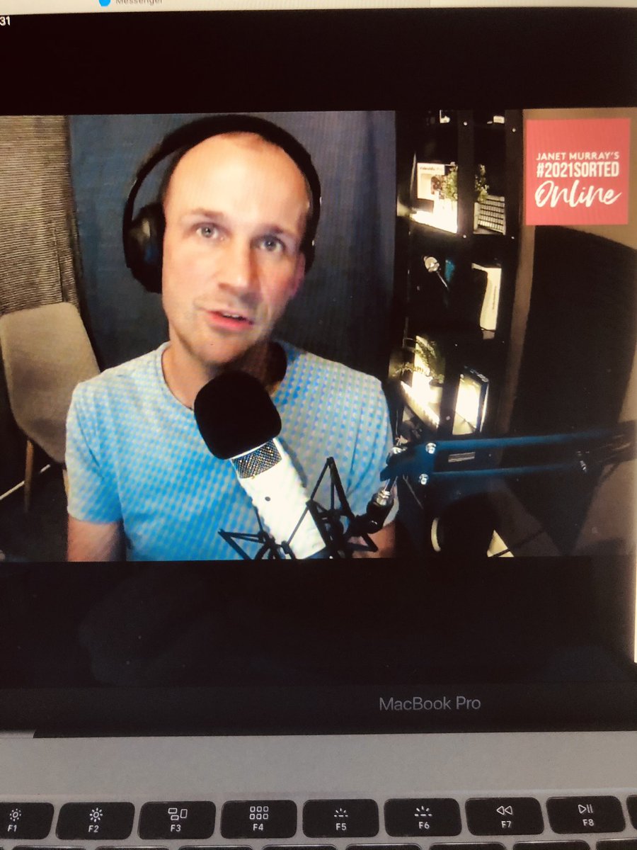 svgurney's tweet photo. Really useful session about how to start a podcast with @colinmcgray 👏 #2021sorted 🎙 https://t.co/nTRFaeYsne