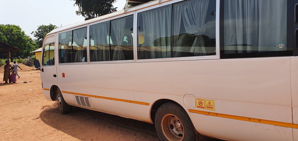 KingJonilar's tweet photo. Unlike the previous @JonatTours van, this one comes with more seats, air-conditioner, ports for charging and many more for your trips. Please don't call for free services. https://t.co/fDLS1oLr84