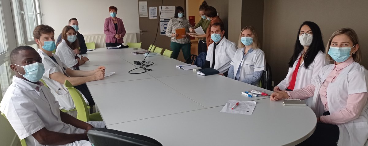Cinquante-deux nouveaux internes dont vingt-deux en médecine générale et trente internes de spécialités ont rejoint le GH70 pour un nouveau semestre.
#gh70
