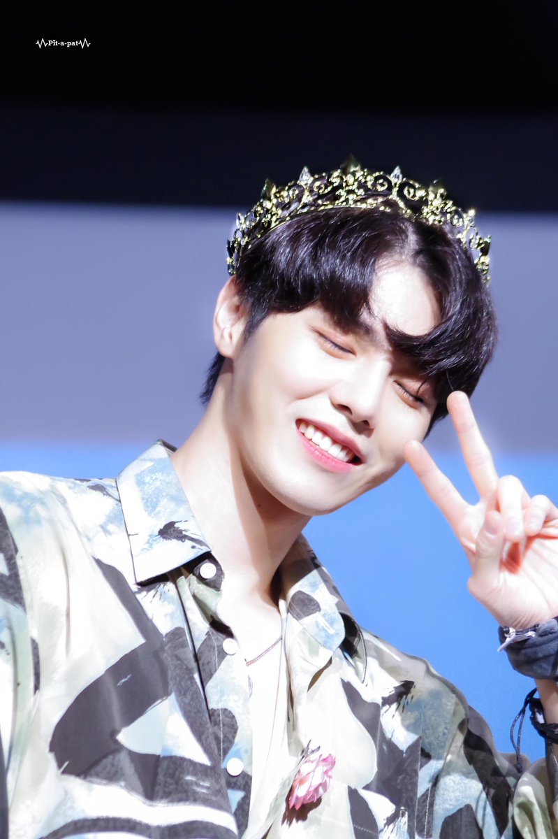 Pit_a_pat_28's tweet photo. 재형아 생일축하해요💖
처음 본 그날부터 나의 별이고 빛이야. 
한해 앞으지말고 좋은 일만 가득하길 바래요. 사랑해. 떨어져 있어도 마음은 항상 곁에 있을거야. 
@TheRoseSound
#HappyJaehyeongDay #Happy_Jaehyeong_Day  #TheRose #JAEHYEONG #이재형 #더로즈
약속 못지켜서 미안해;ㅅ; https://t.co/ikfzPIZzQt